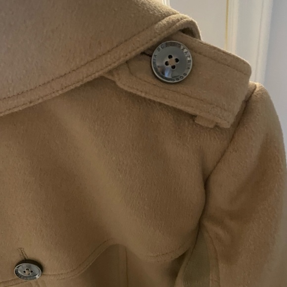 BCBG Wool and cashmere camel peplum coat size small - Picture 5 of 9